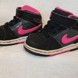 Nike baby sneakers